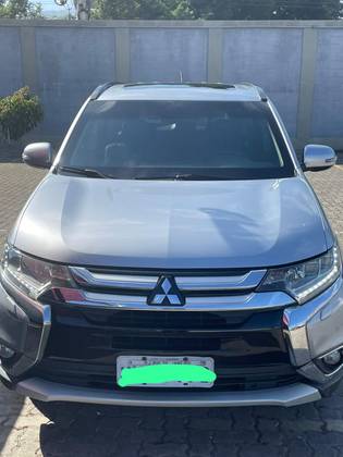 MITSUBISHI OUTLANDER 3.0 GT 4X4 V6 24V GASOLINA 4P AUTOMÁTICO